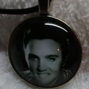 New, Elvis Cabochon